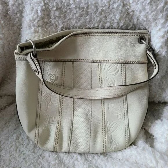 Fossil Off White Tooled Leather Hobo Shoulder Bag - Picture 3 of 8